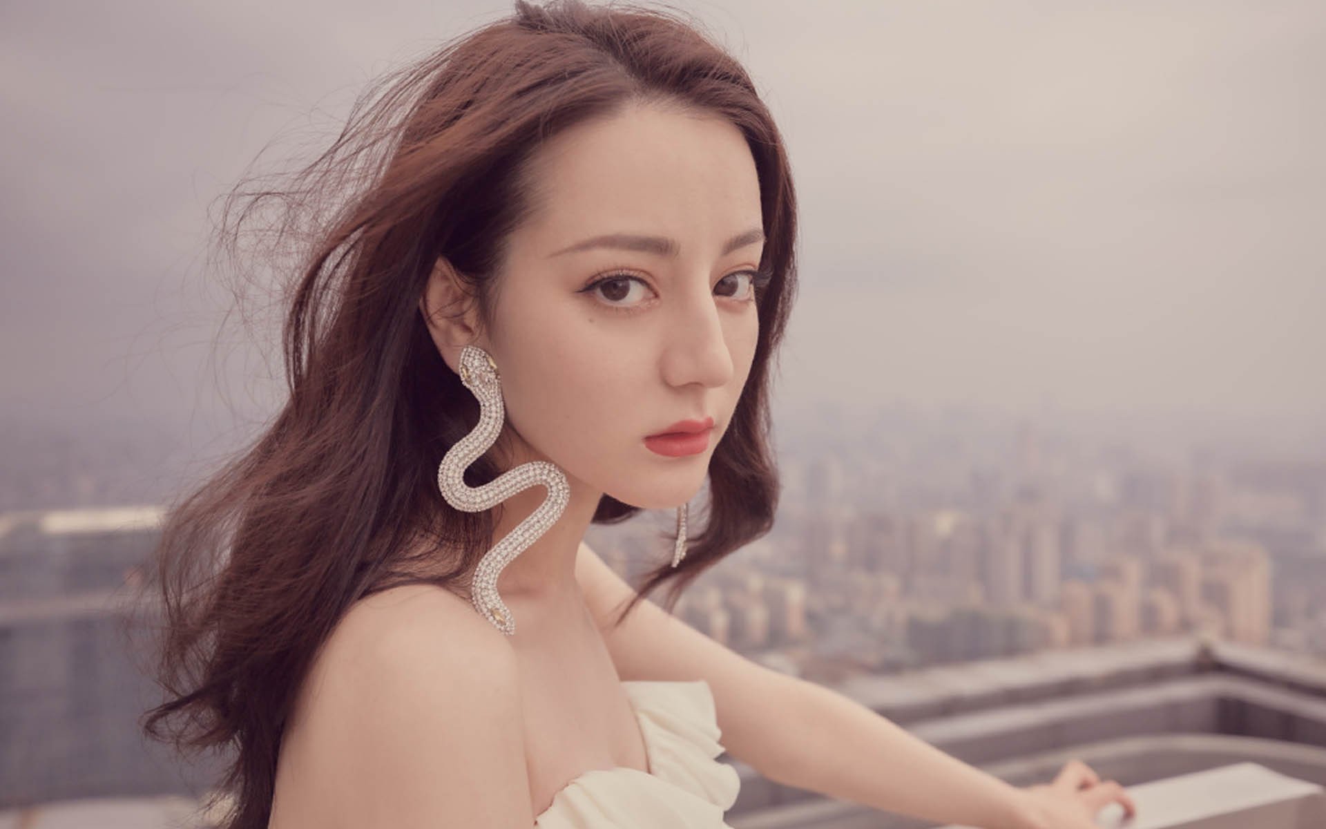 开云·Kaiyun网页版-国足新赛季防线升级，稳定性大幅提升，国足比赛调整