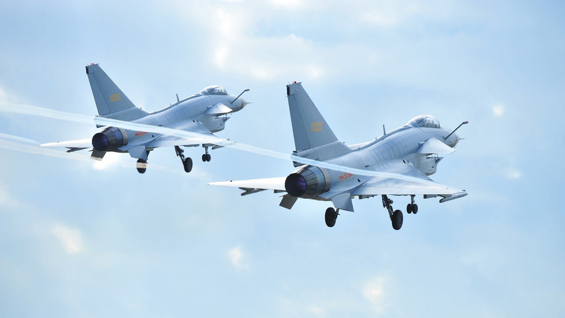 网球双打赛事冠军争夺激烈，网球双打赛事冠军争夺激烈比赛视频